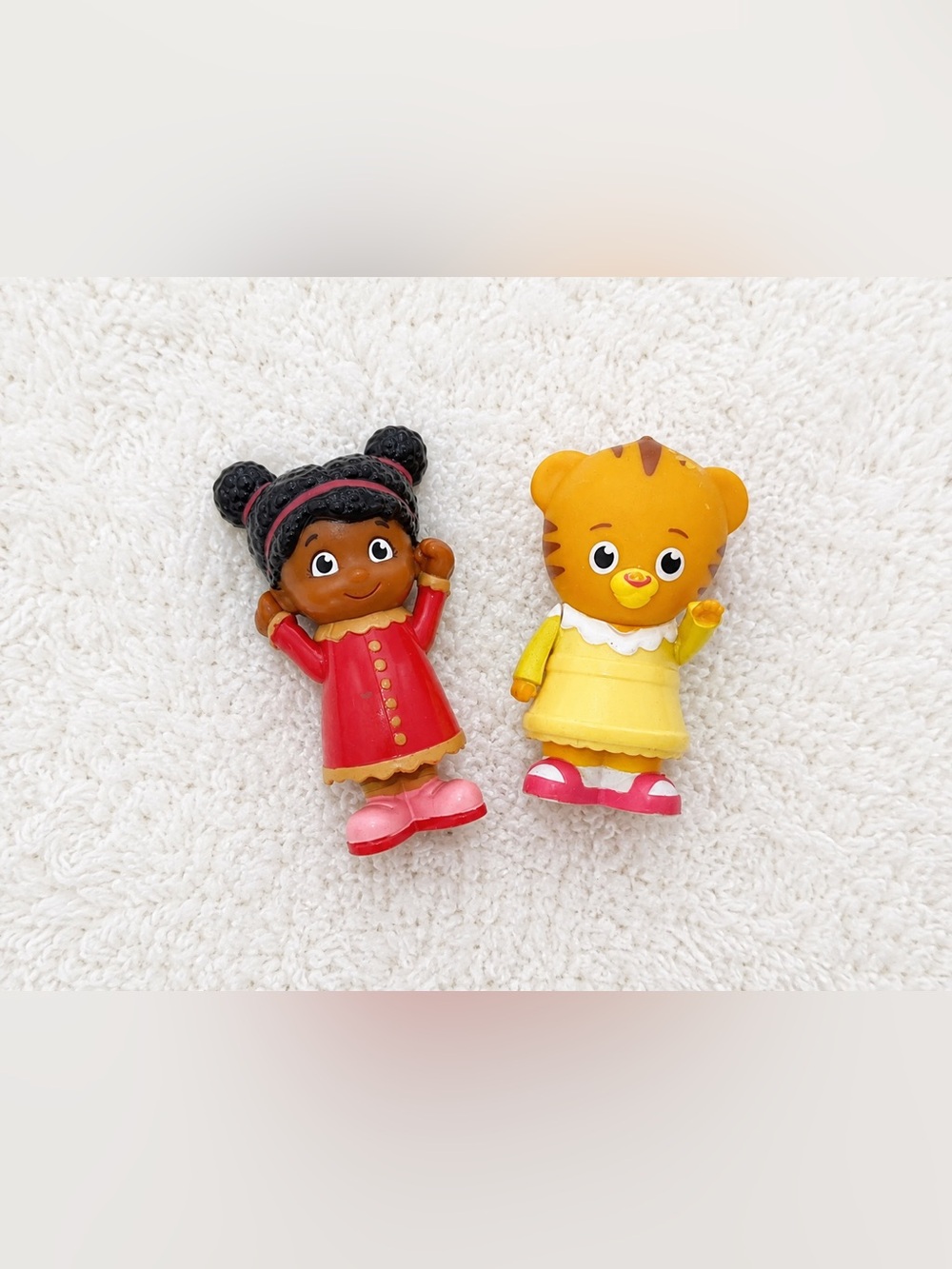 Daniel Tiger’s Neighborhood Miss Elaina and Margaret Tiger Figures